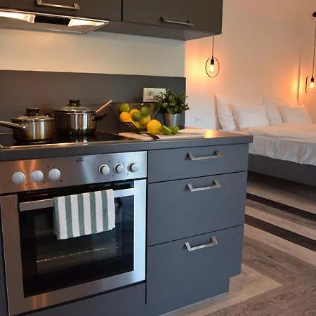 Statek U Prahy Pensión *