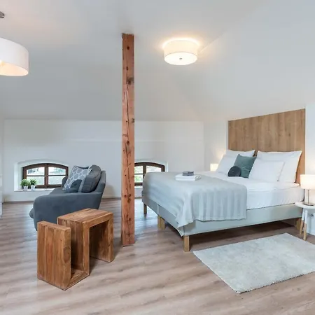 Guest house Statek U Prahy Skvorec