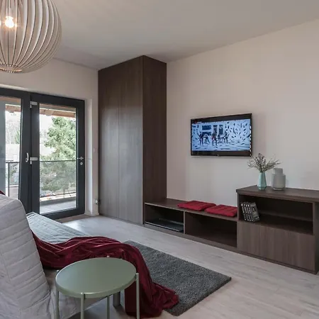 Statek U Prahy Škvorec