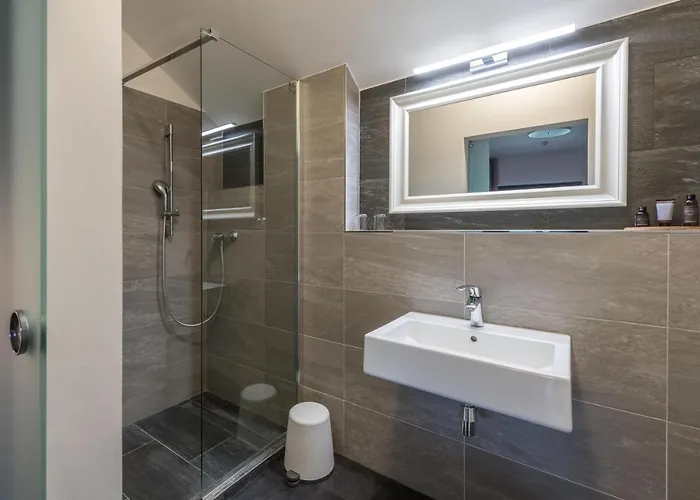 Statek U Prahy Penzion *